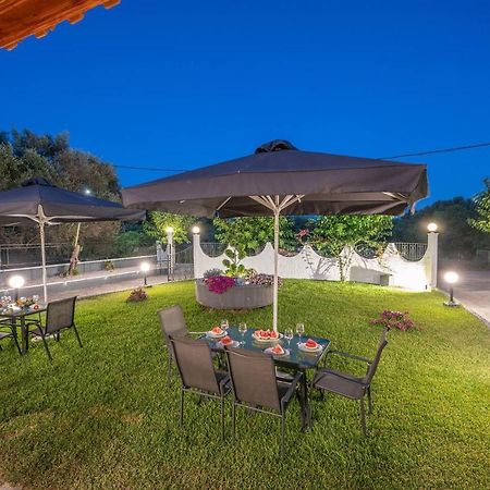 Afroditi Holiday Home - Blue Apartment Svoronata Exterior photo