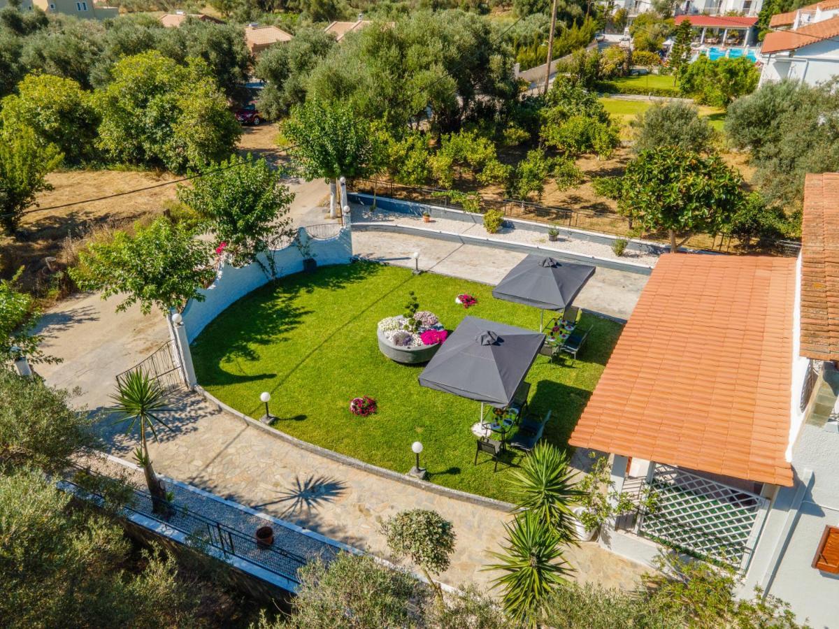 Afroditi Holiday Home - Blue Apartment Svoronata Exterior photo