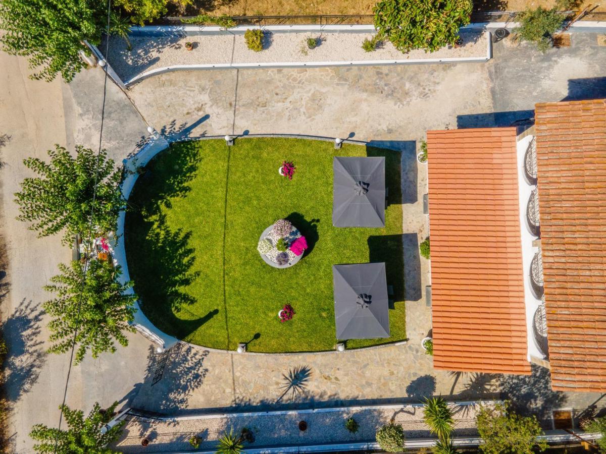 Afroditi Holiday Home - Blue Apartment Svoronata Exterior photo